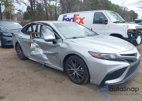 2022 Toyota Camry Se Awd from USA, damaged, VIN 4T1T11BK5NU069535